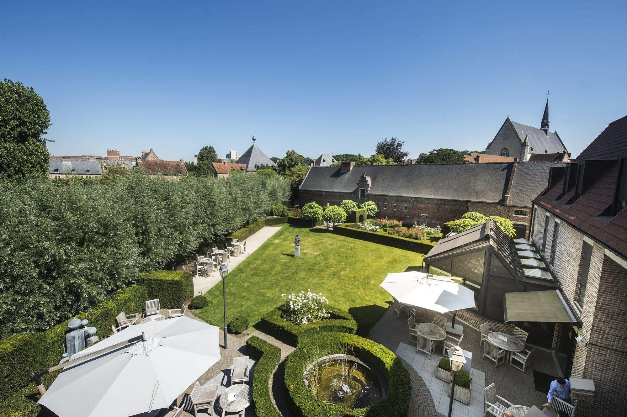 Begijnhof Hotel Louvain Exterior foto